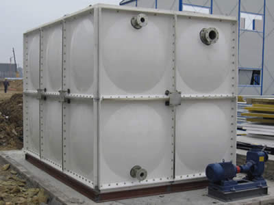 布尔津玻璃钢保温水箱